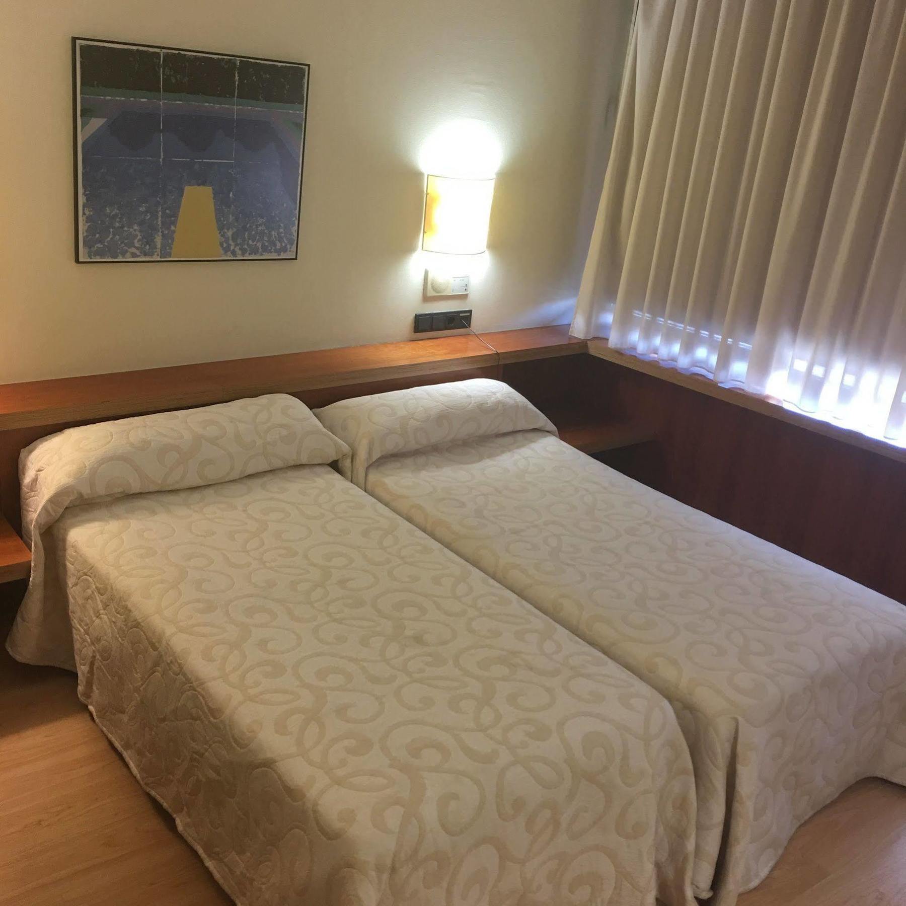 Duque de Wellington Hotel Vitoria-Gasteiz Buitenkant foto